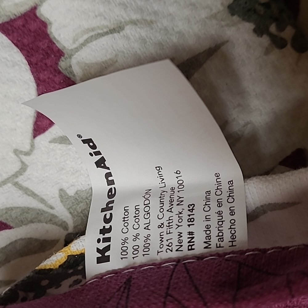 KitchenAid Towels - Picture 3 of 5